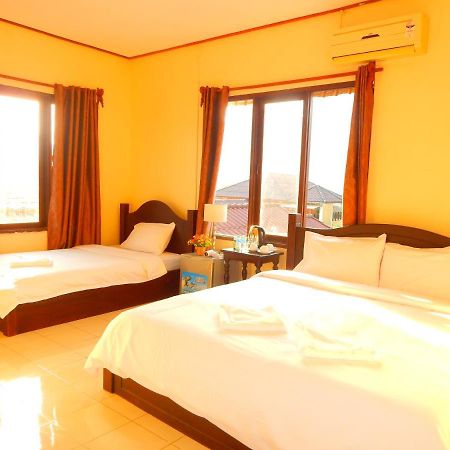 Vang Vieng Camellia Hotel Exterior photo