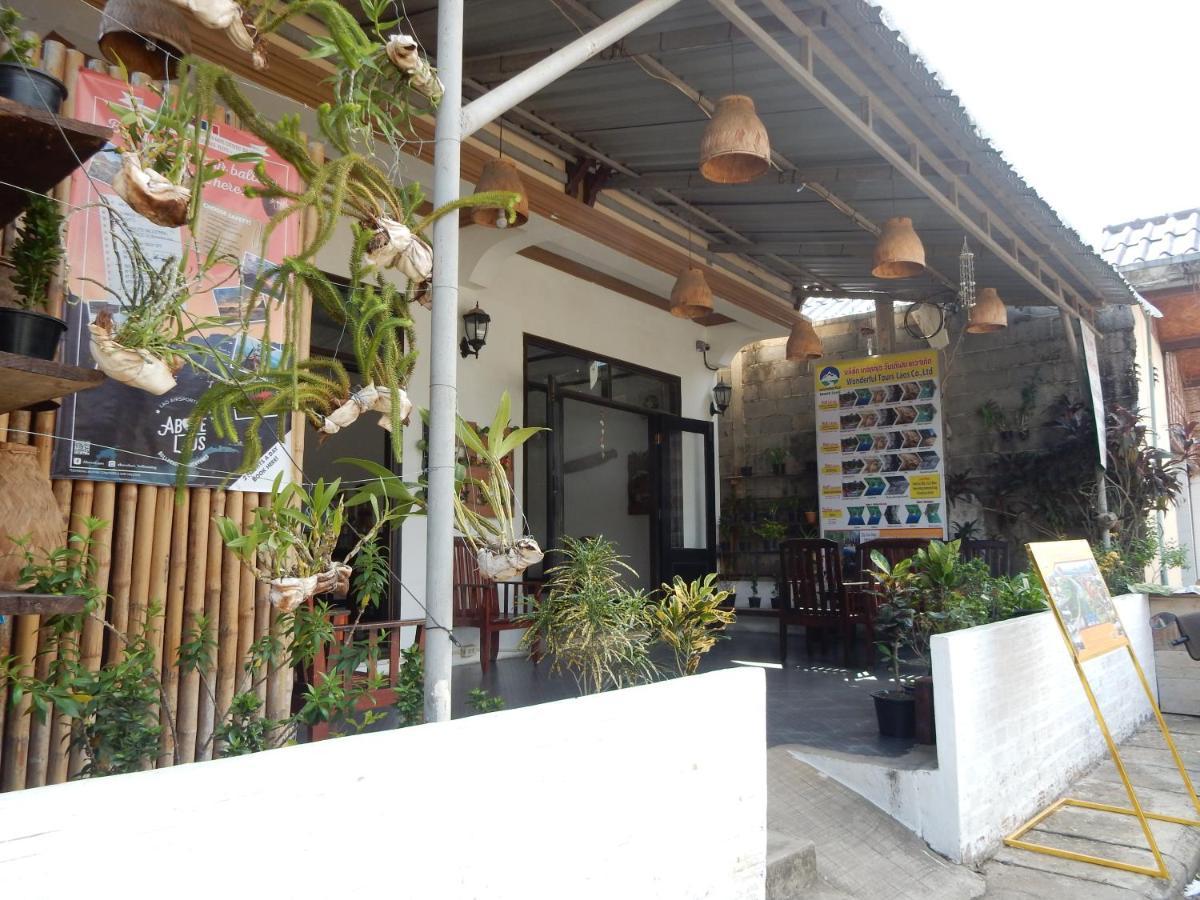 Vang Vieng Camellia Hotel Exterior photo