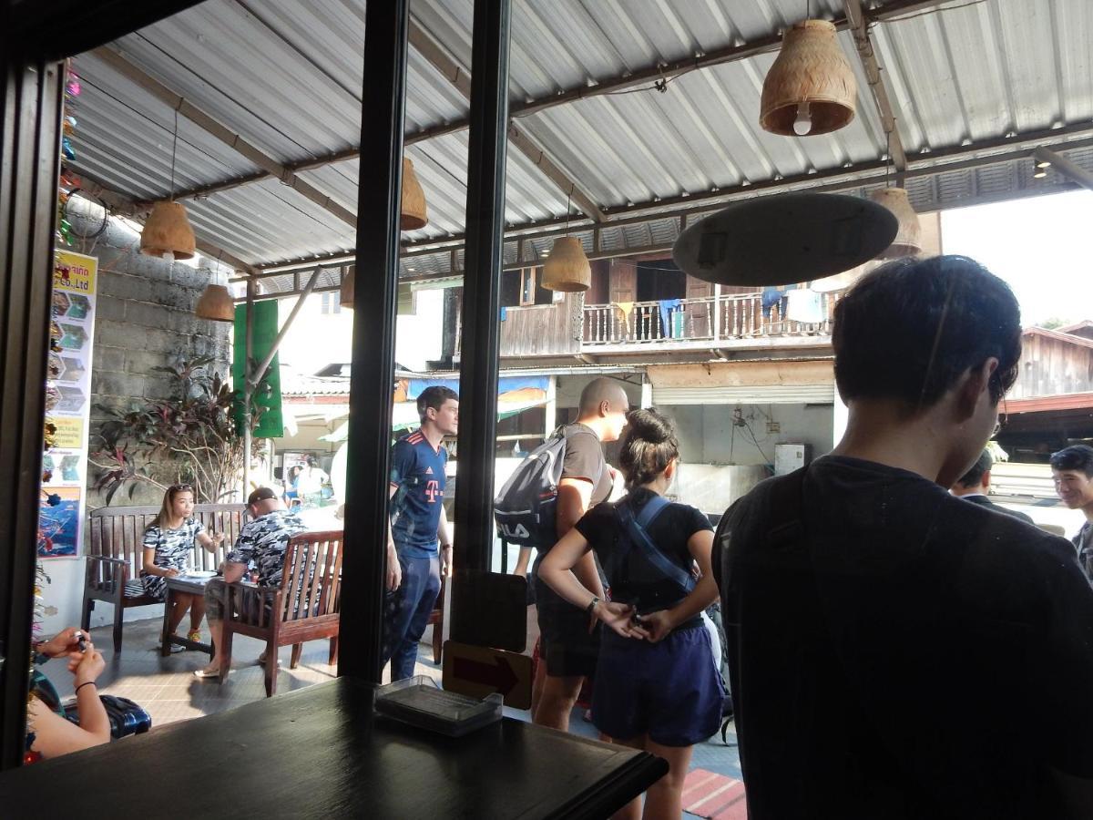 Vang Vieng Camellia Hotel Exterior photo